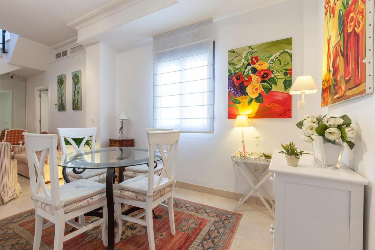 Espectacular Apartamento Con Terraza Privada Parking Sevilla Bagian luar foto