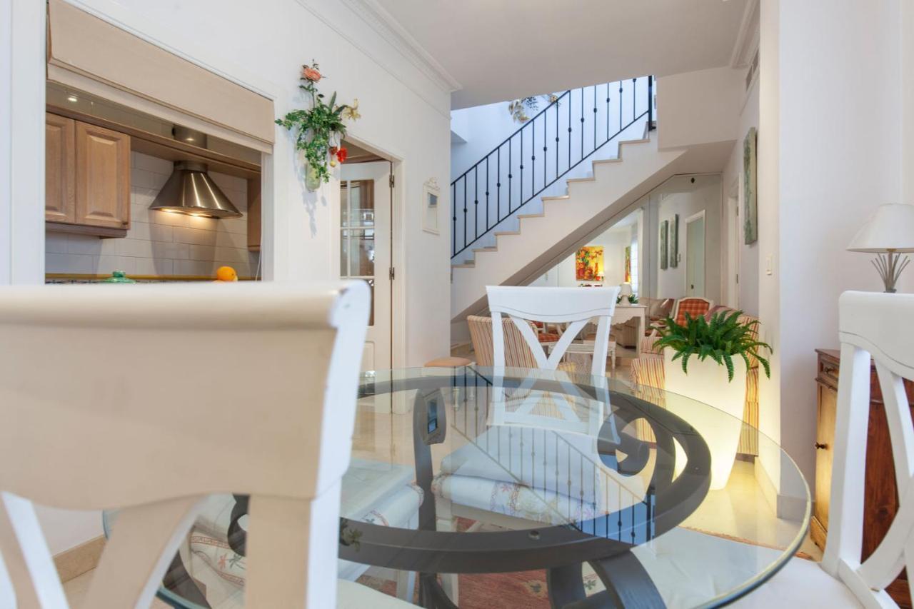 Espectacular Apartamento Con Terraza Privada Parking Sevilla Bagian luar foto